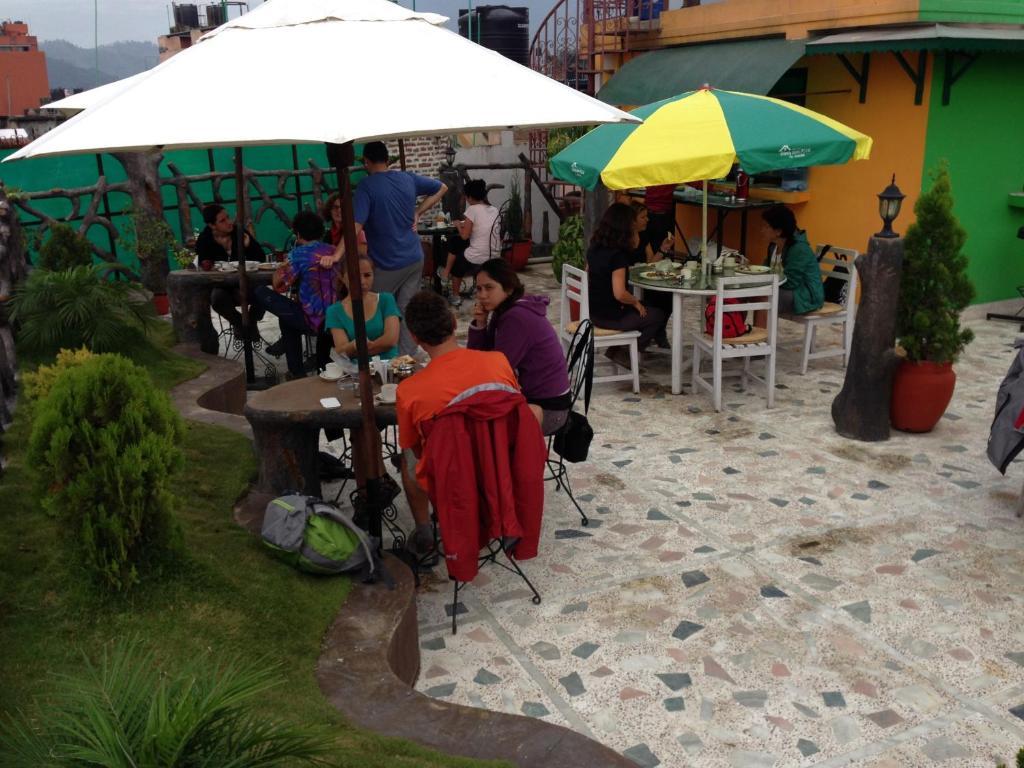 Hotel Family Home Kathmandu Exterior foto