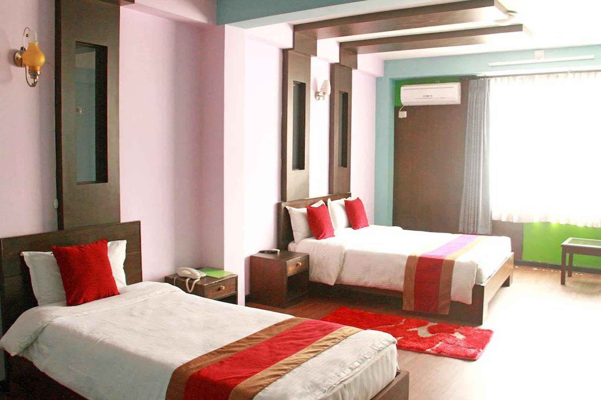 Hotel Family Home Kathmandu Exterior foto