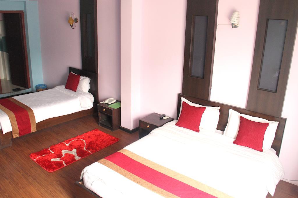 Hotel Family Home Kathmandu Exterior foto