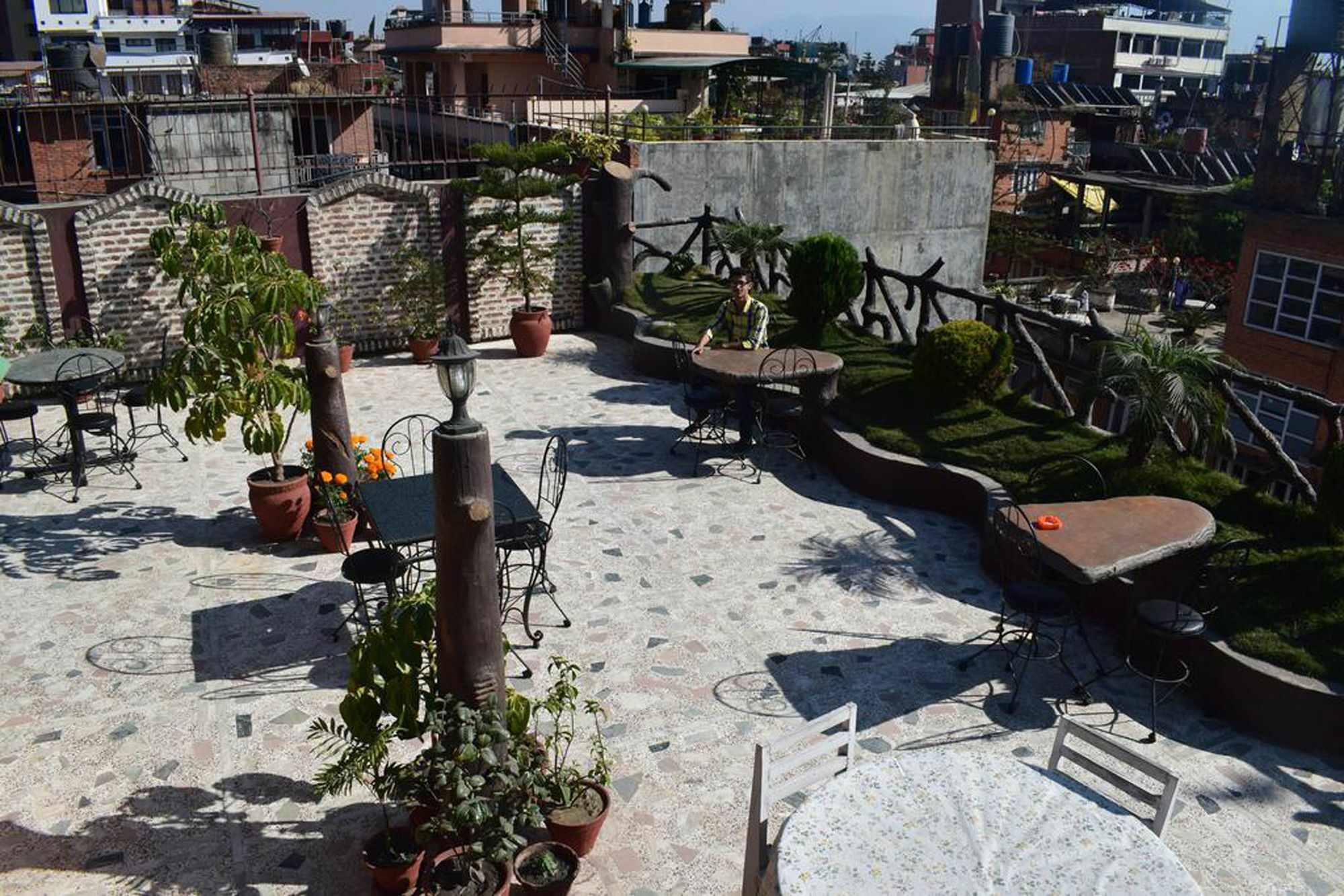 Hotel Family Home Kathmandu Exterior foto