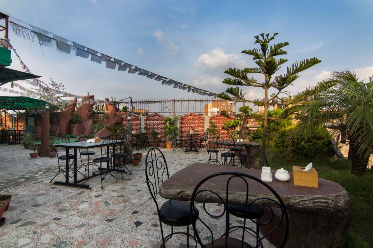Hotel Family Home Kathmandu Exterior foto