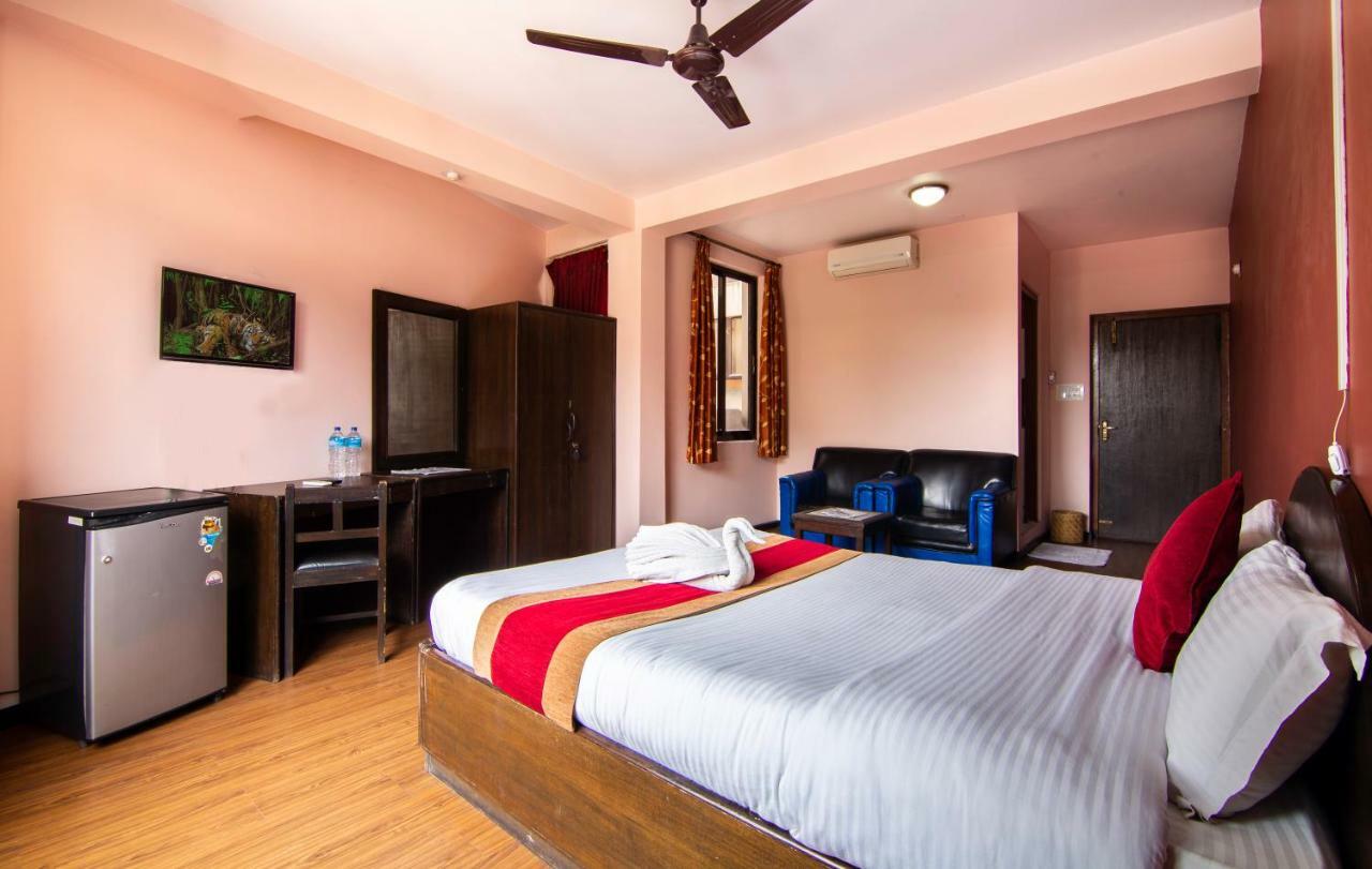Hotel Family Home Kathmandu Exterior foto